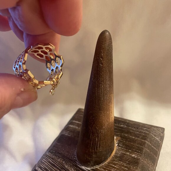 Chunky Gold Honeycomb Ring with Dangling Bee - Picture 3 of 4